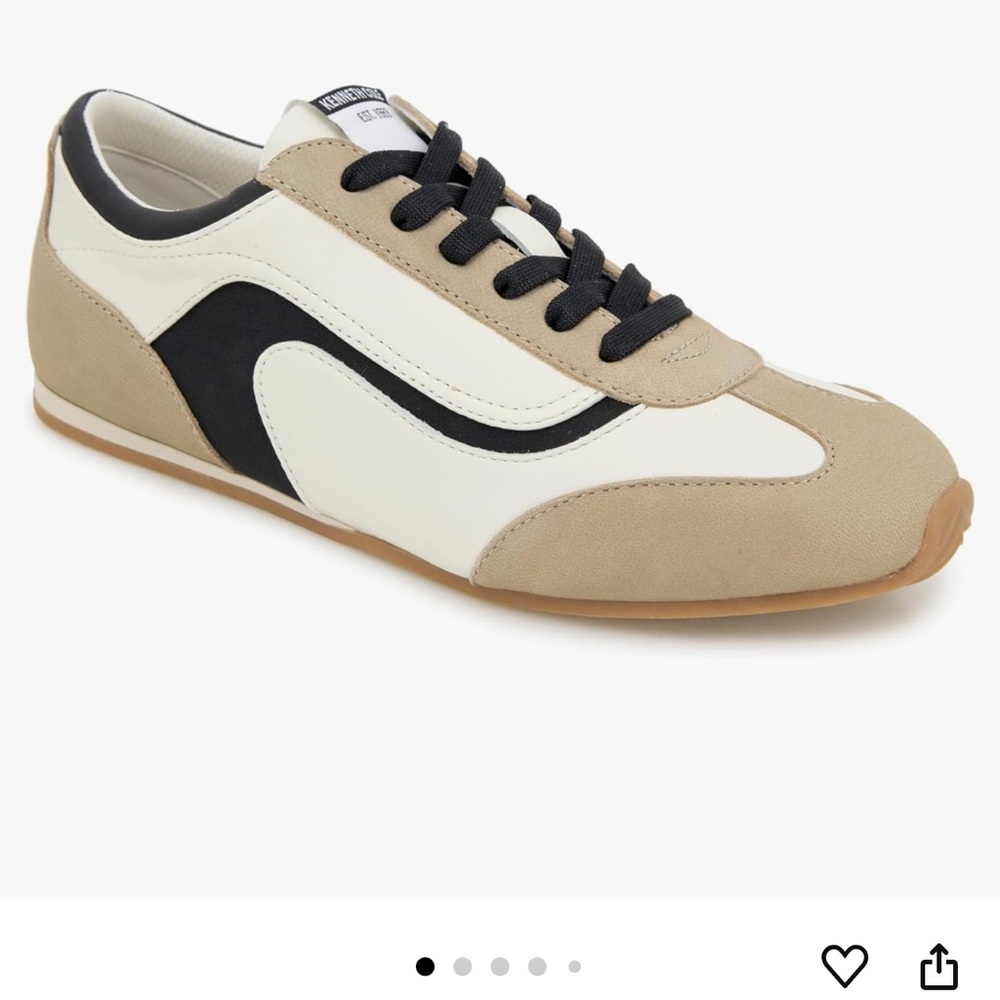 Kenneth Kole NY Beige and Black Casual Sneakers